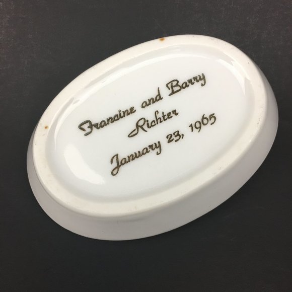 Vtg 60s‎ White Ceramic Porcelain Ashtray Match Hold - Picture 6 of 7